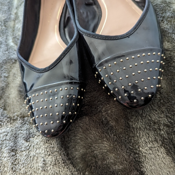 Shiny Black Flats with Sparkle Toe - Picture 2 of 4